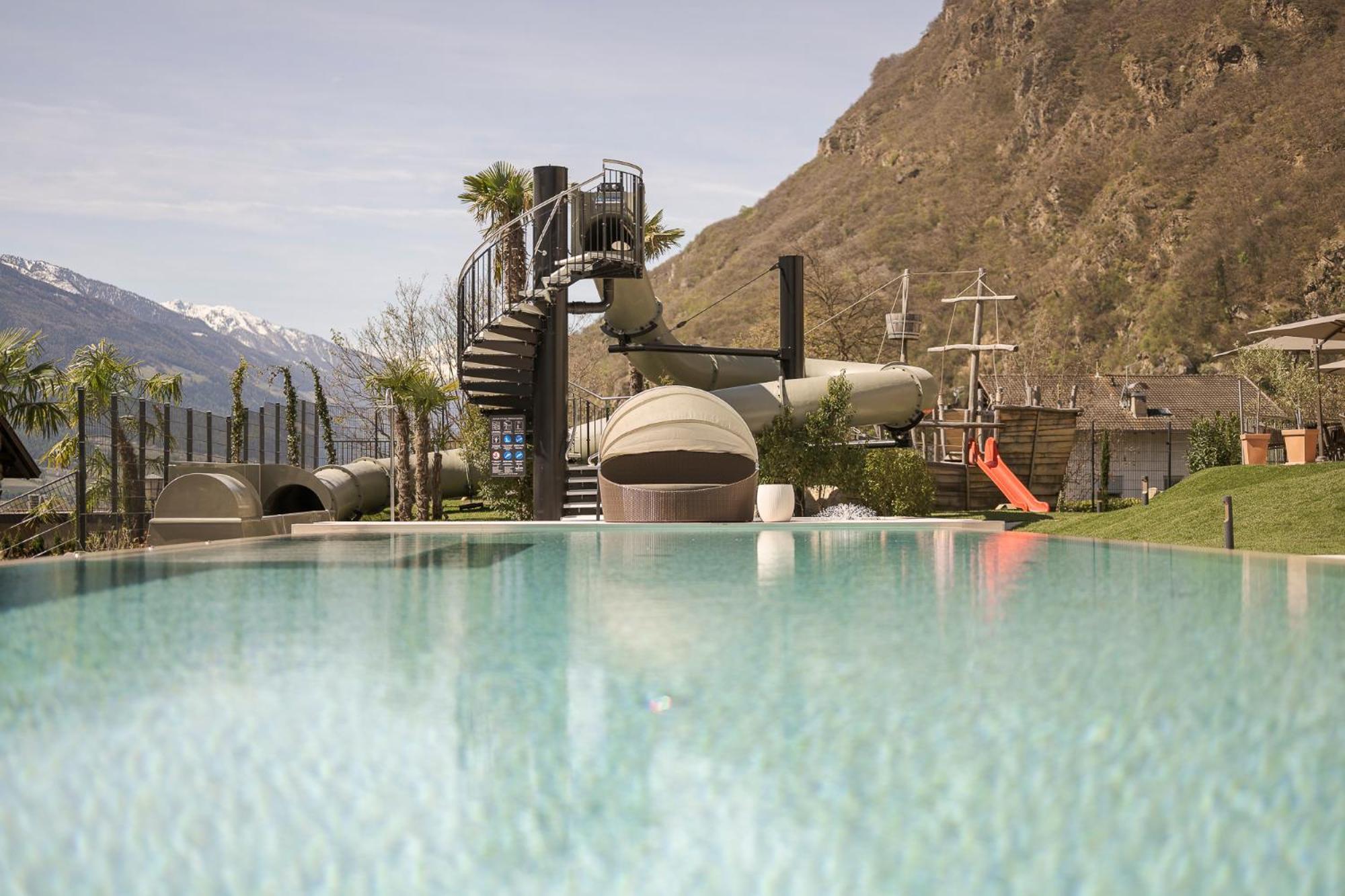 Heidi & Edith Family Aparthotel Rabla Exterior photo